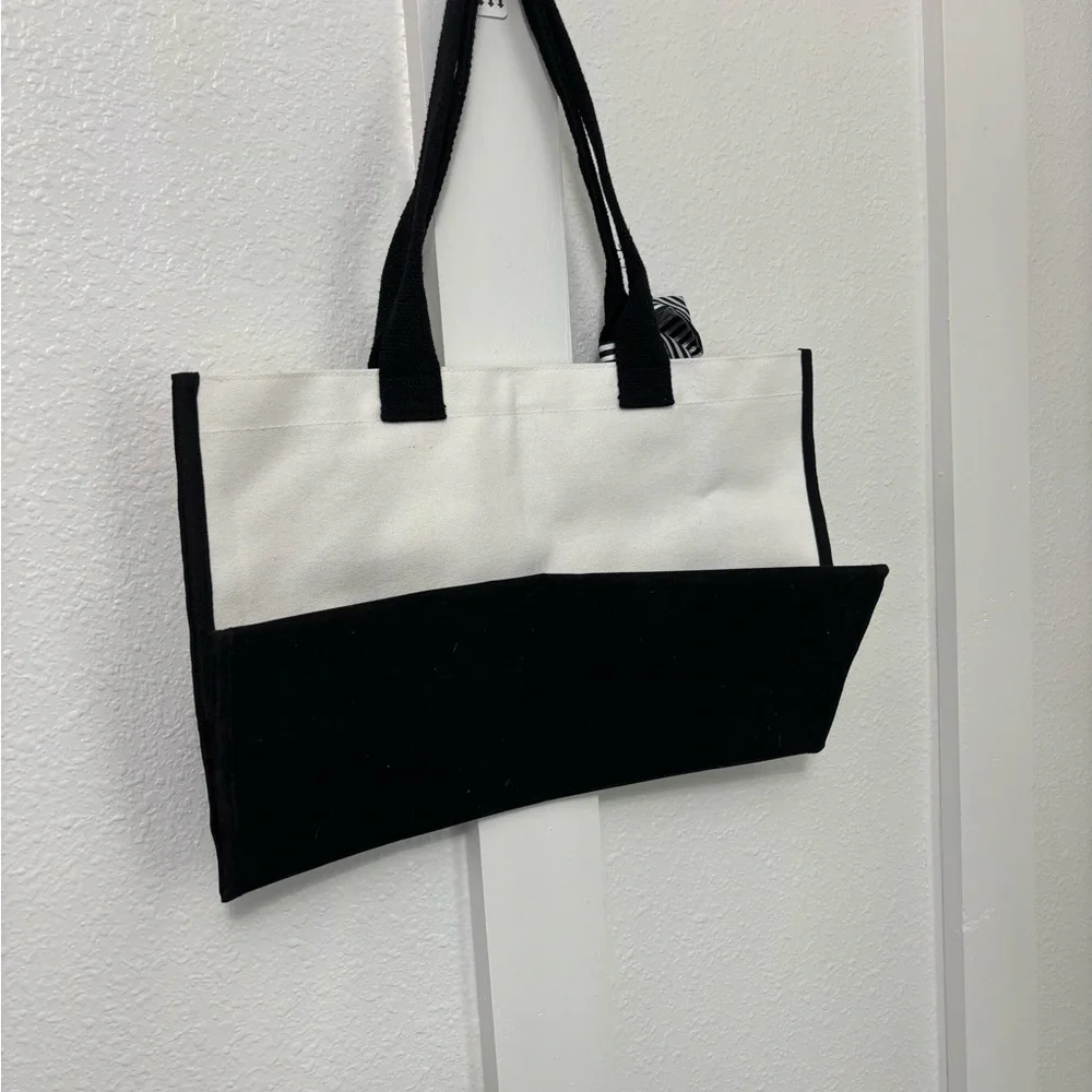 NWOT Black and White Tote Bag with S Monogram